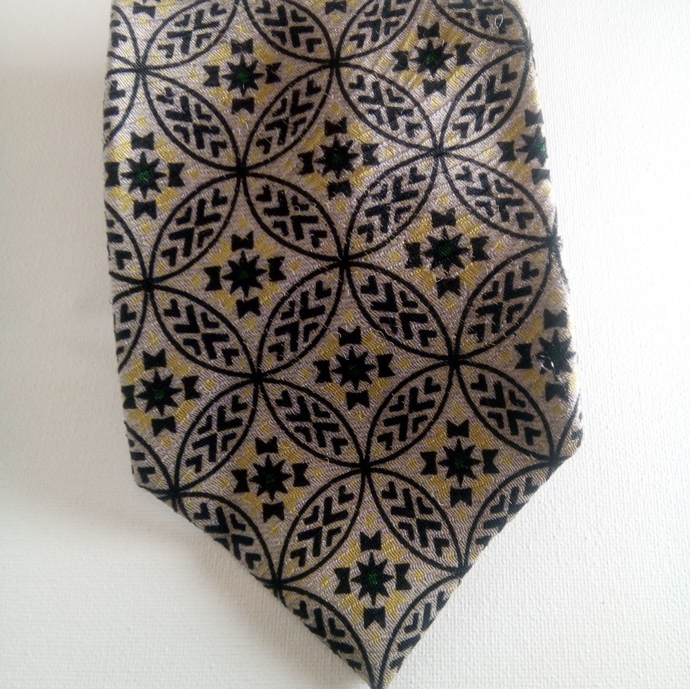 Giorgio Armani silk neck tie